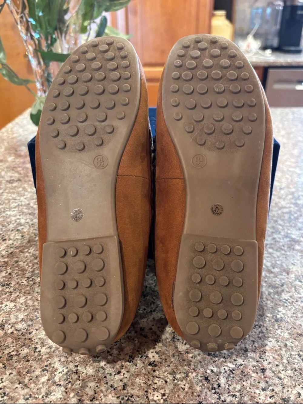 St. John's Bay Women's Chestnut Suede Fleece-Lined Moccasins       Size 8.5 - Picture 10 of 14